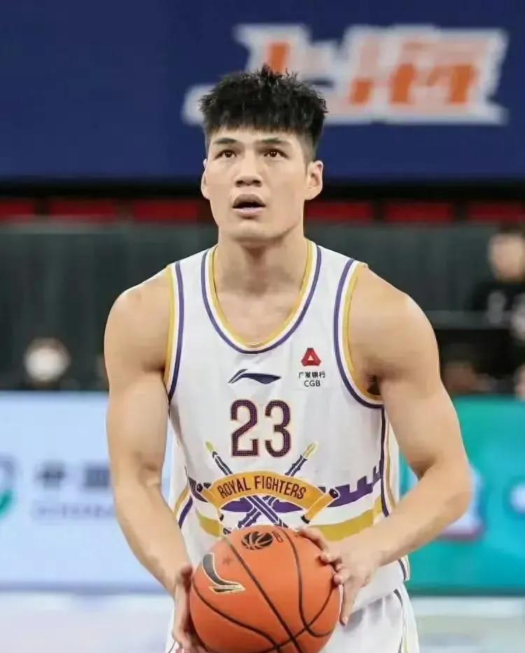 北控126：92宁波，3问闵鹿蕾
1.陈国豪这么好用，你不用藏着掖着，那选人家来
