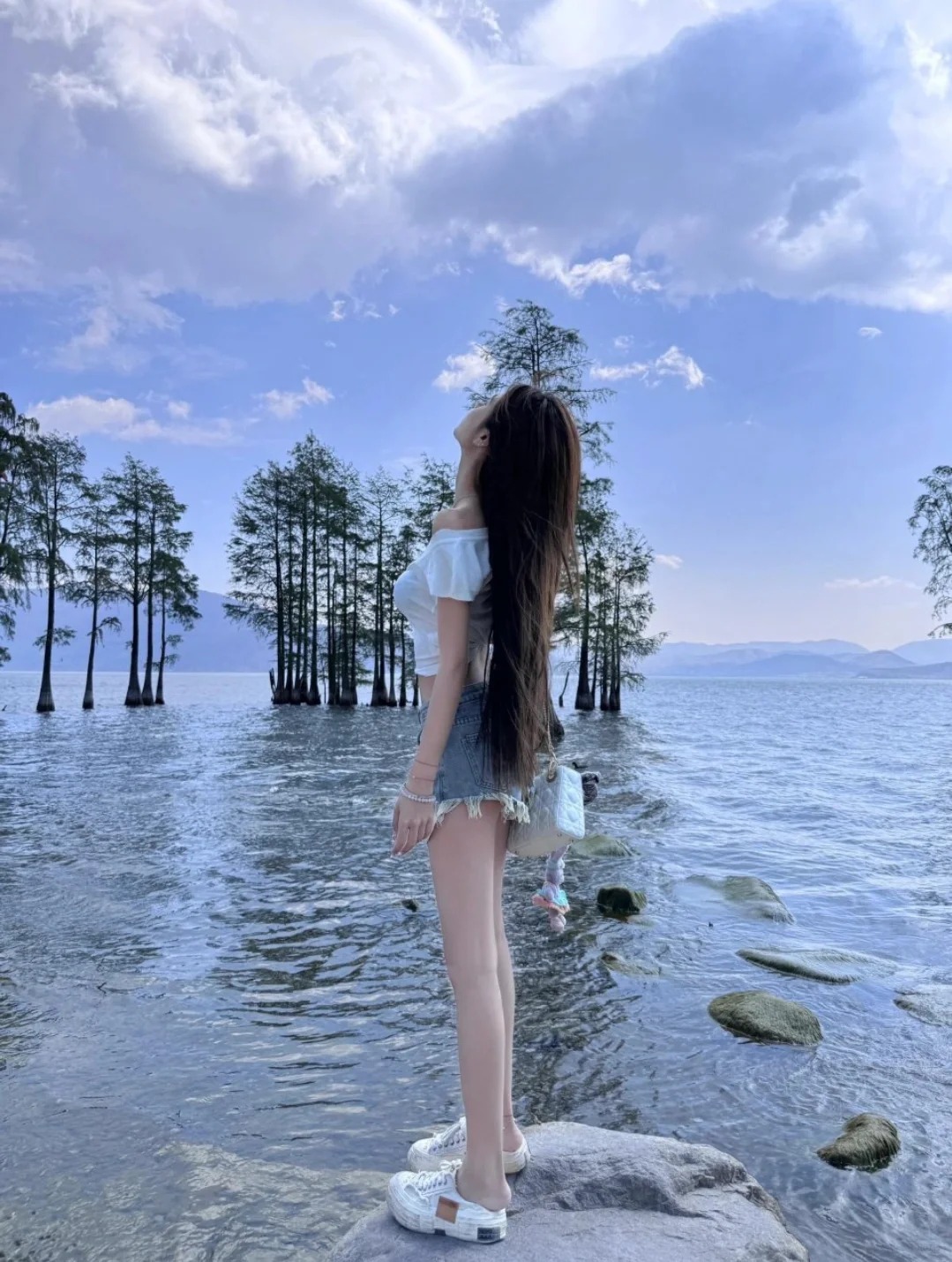 打扮的美美的，粗去玩啦