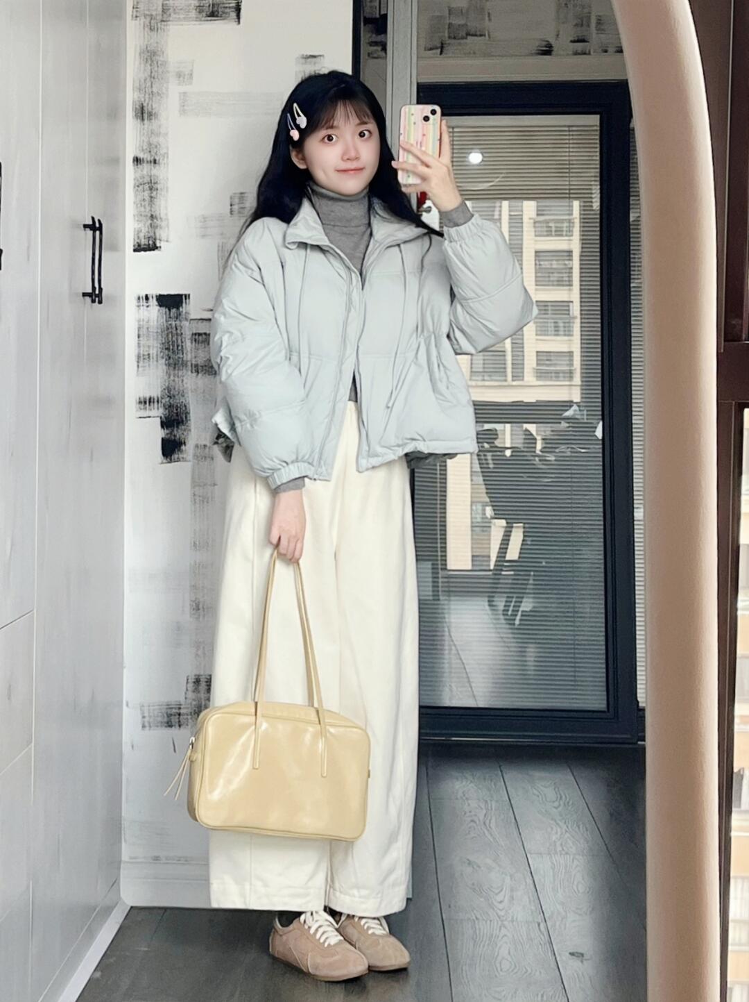 一秒入冬❄️裹紧我心爱的baby蓝羽绒服ʕ •ᴥ•ʔ