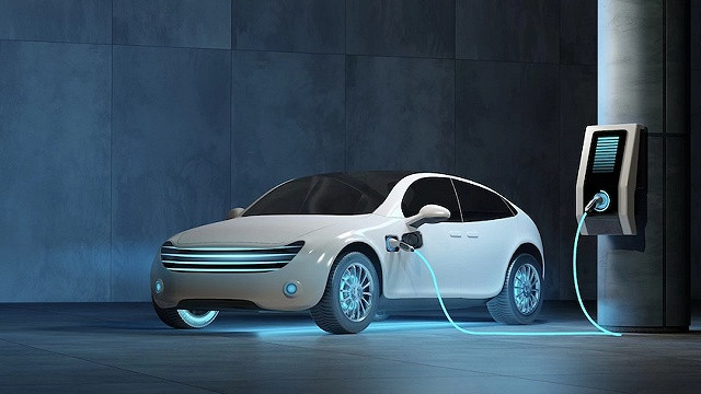 工信部发文力挺燃油车！新能源汽车不给力？