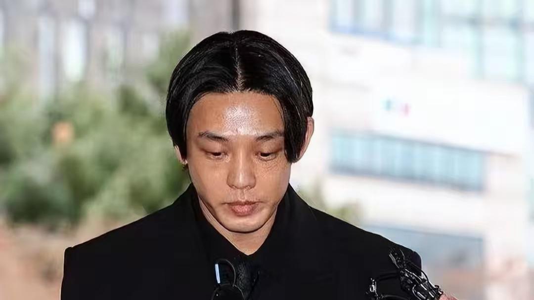 刘亚仁急售63亿韩元别墅，7岁男童成为新房主，别墅内景让人惊讶