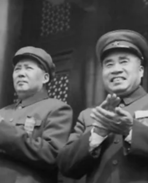 朱老总前线指挥不好？真正帅中之帅，粟裕：我的军事知识都来自他
 
要说朱老总在我