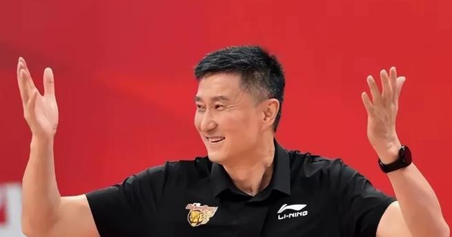 广东两连胜，已经找到致胜的钥匙，冲冠不难

1，广东目前先胜青岛，再胜三连胜的新