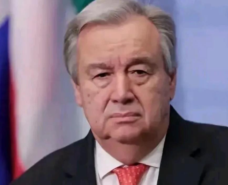 特朗普也头疼不已啊！
因为美国欠联合国的会费已经很多了，可是迟迟没有交上去。那么
