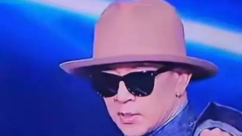 48岁大s又瘦了！同框小s全家，与大7岁富豪老公意外解锁新状态