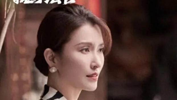 《执行法官》45岁徐洁儿身材好会保养，引网友热议：最漂亮白月光
