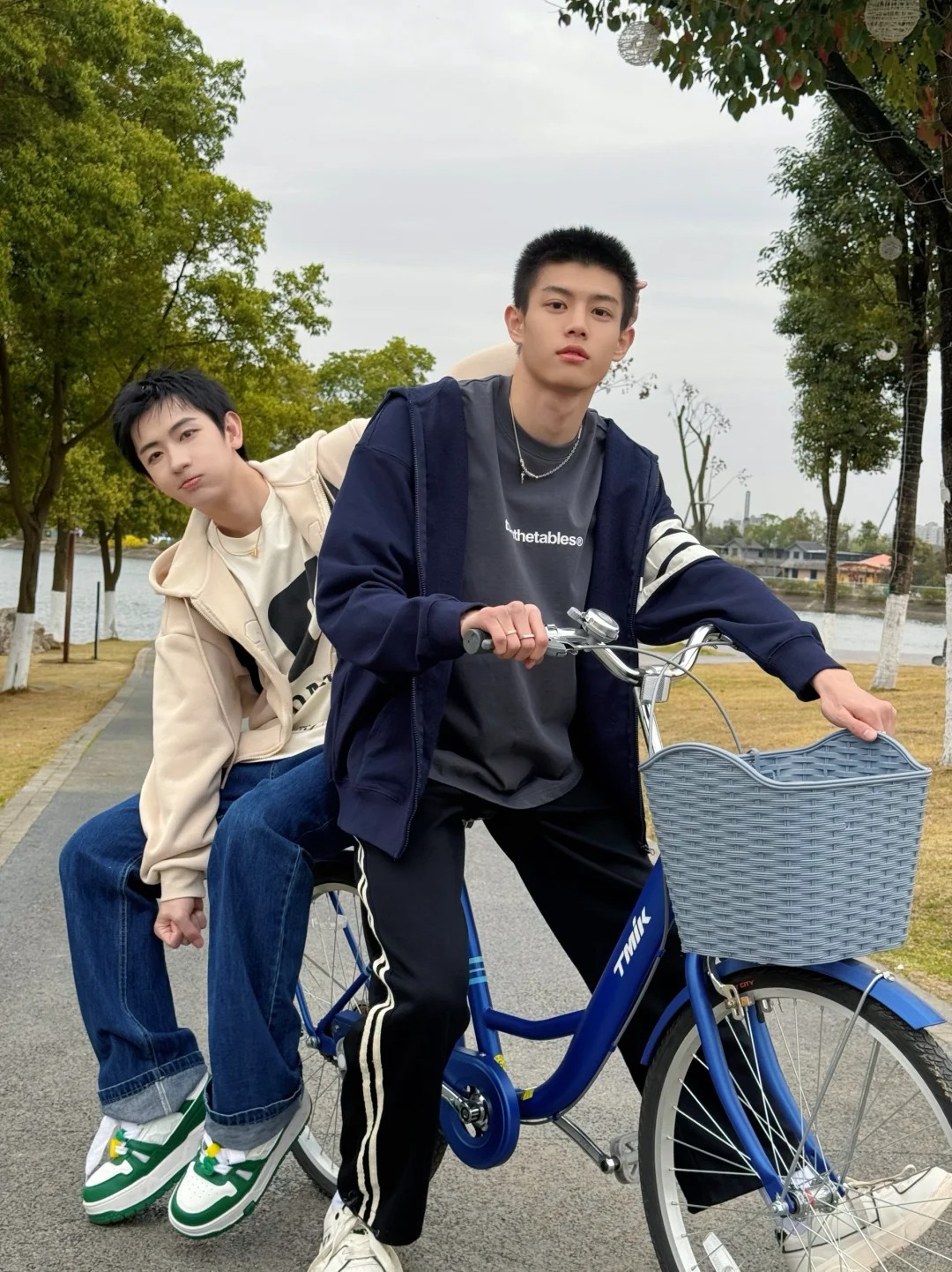 从高中到大学咯