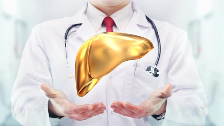 全球近一半肝癌在中国，再三提醒：家中的3种食物，尽早撤下餐桌