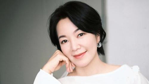 阿雅综艺里谈及大S，称大S不喜欢看大家哭哭啼啼，可她却红了眼眶！