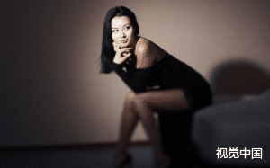 老公白月光回来后，他想和我离婚。所有人都在看我笑话，我换身把那女人杀了