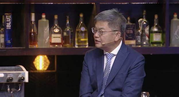 很多NBA球迷说，很长时间看不到苏群、杨毅、张卫平，如果有这种感受，可以说明你不