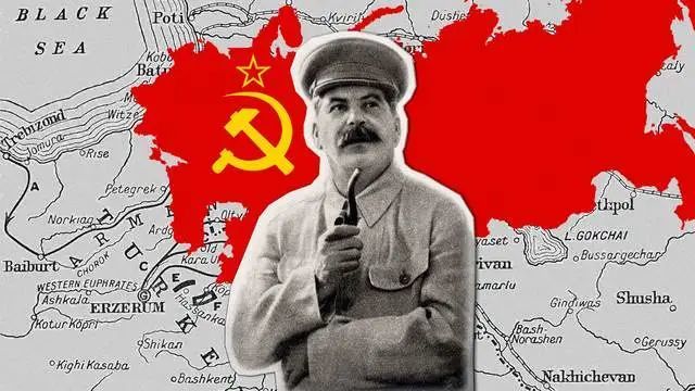 1936年3月，因与慈父发生争论，蒙执政根登被解职。之后，他被送往苏联“度假”。