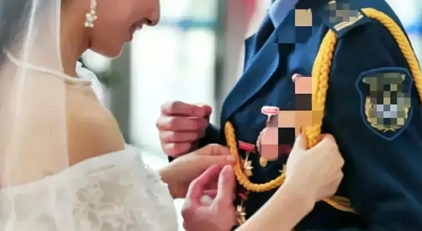 “军人保家卫国，军婚岂容破坏！”河北，一已婚男子通过网络与现役军人的妻子相识并逐