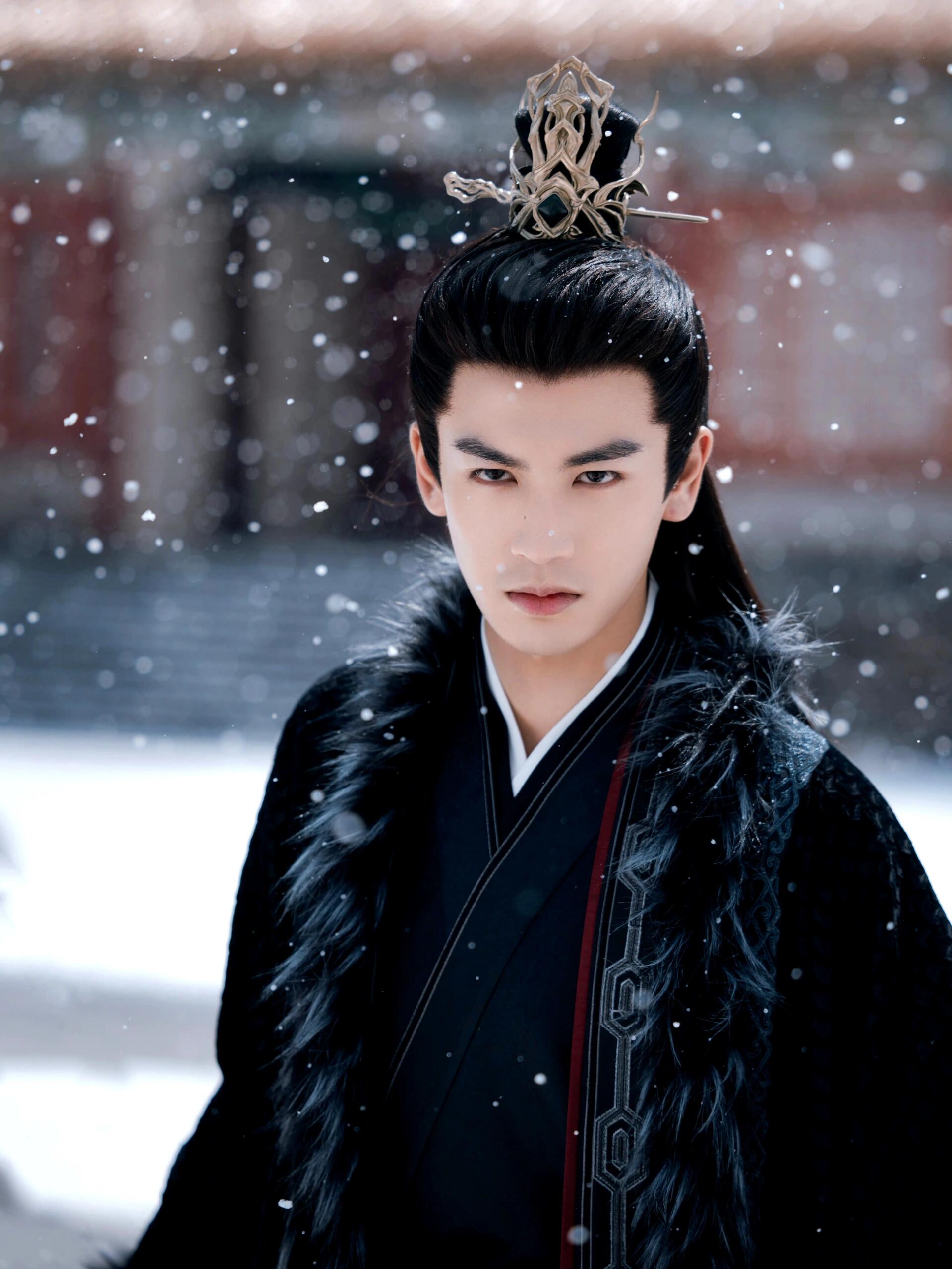 张凌赫亦正亦邪