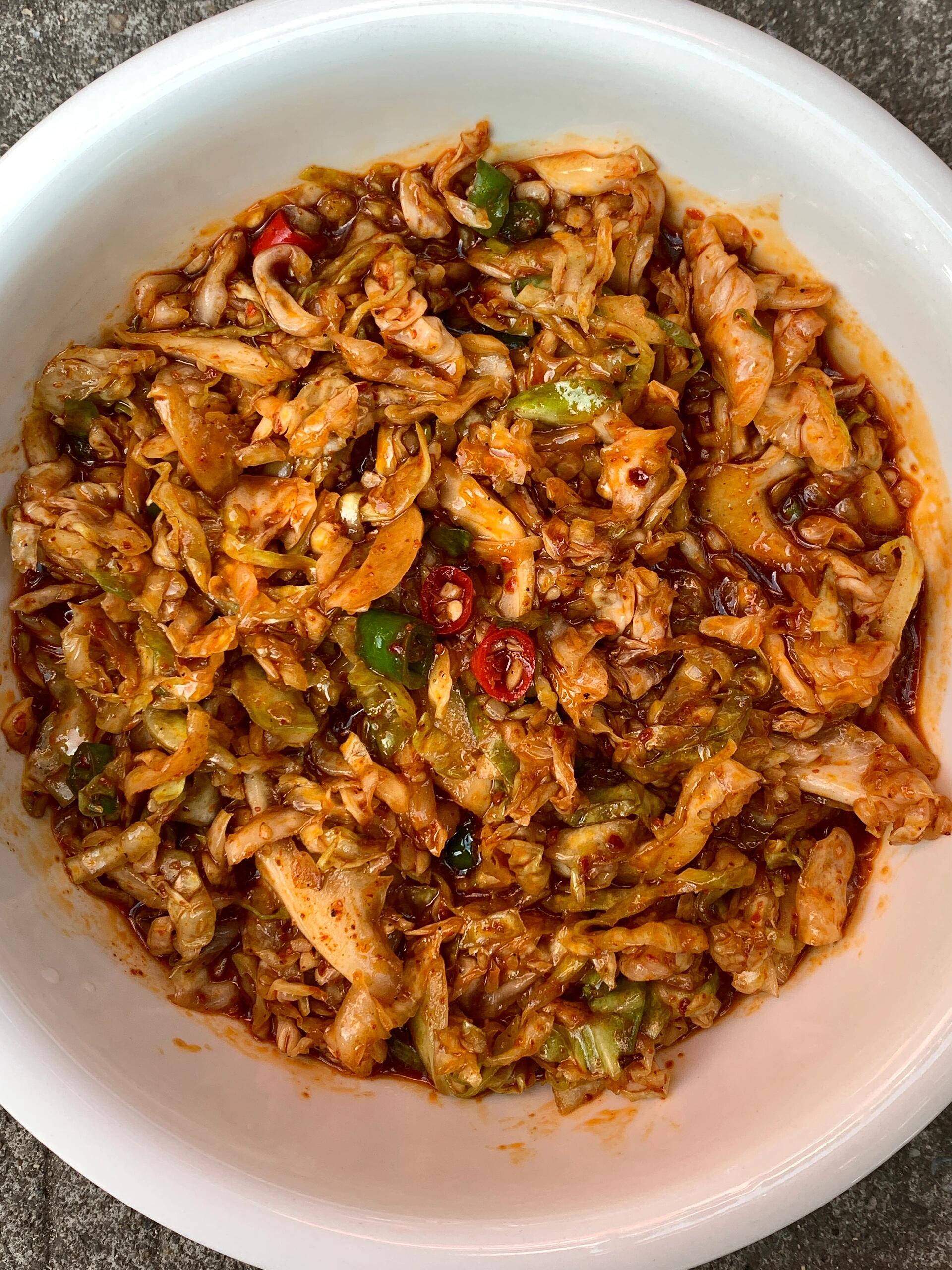 这个包菜丝真的很好吃！我们家经常做