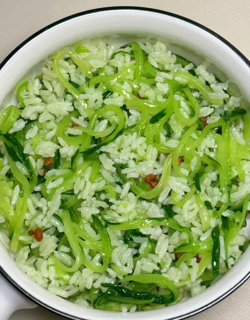 朋友给我做的炒饭，他是不是想表达什么？