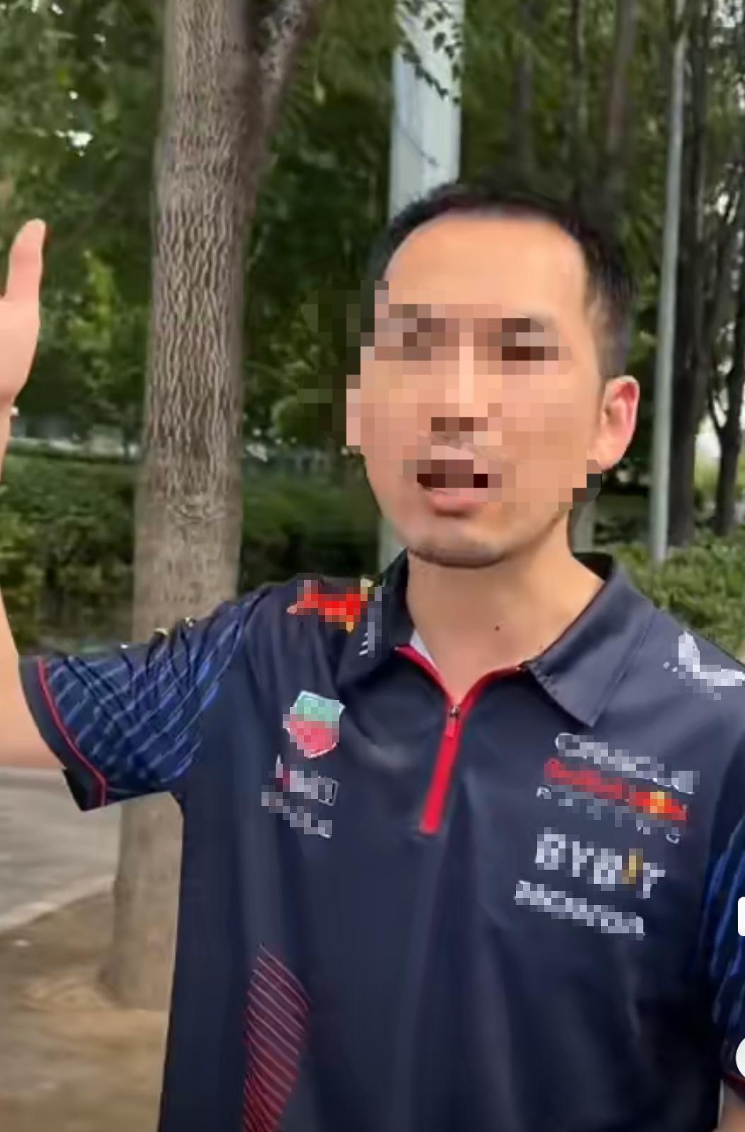 打假最大网红“铁头惩恶扬善”被抓，就是当初那个在小日子撒尿涂鸦的人。
官方的说法
