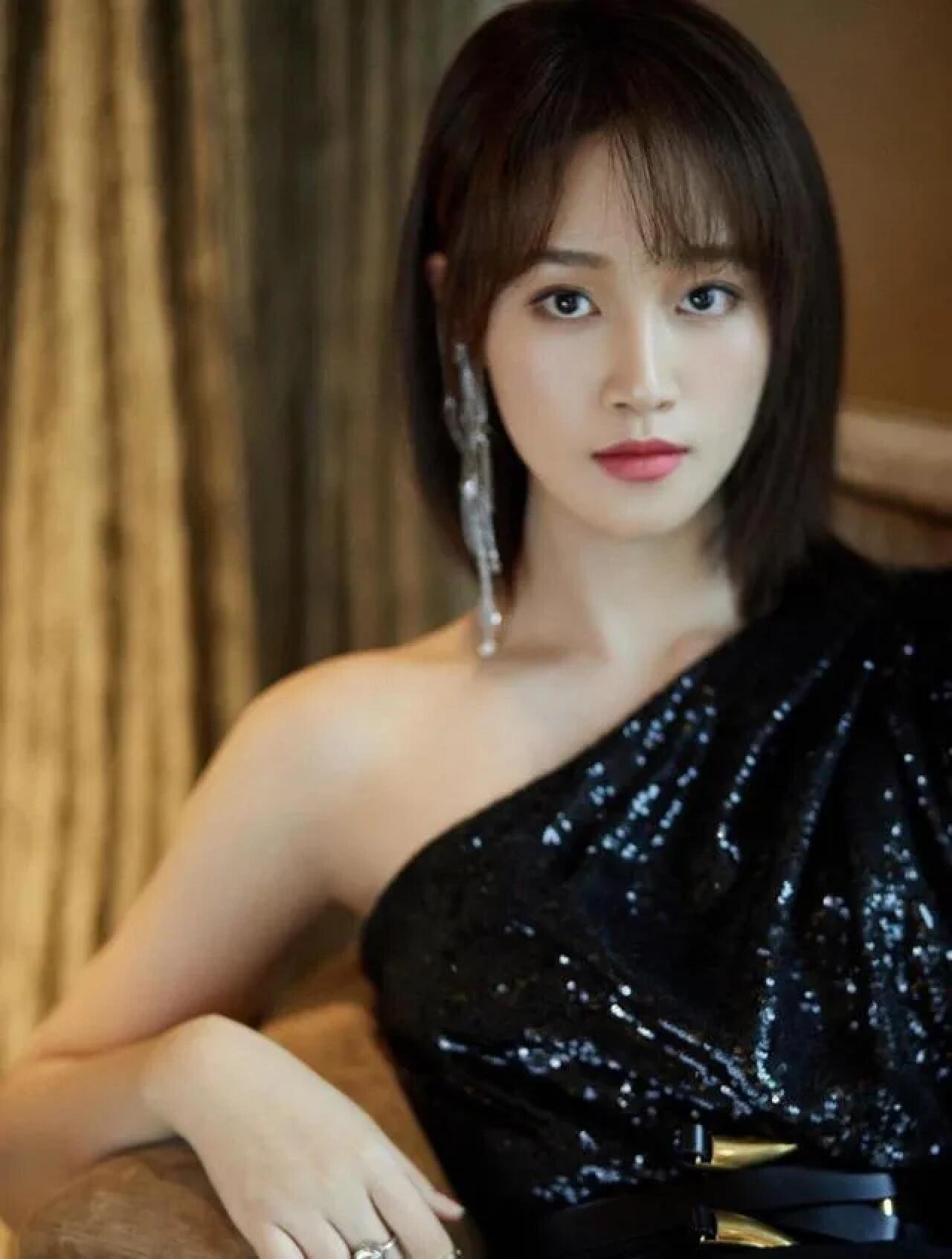 蓝盈莹，一位才华横溢的女演员