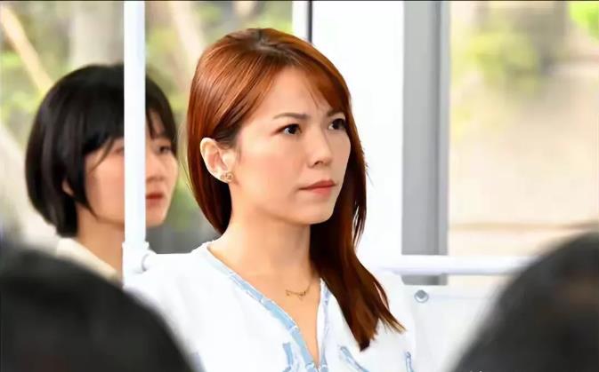 民众党赶紧灭火，陈智菡强烈谴责柯文哲承认收钱传闻！

柯文哲因京华城案1日被台北