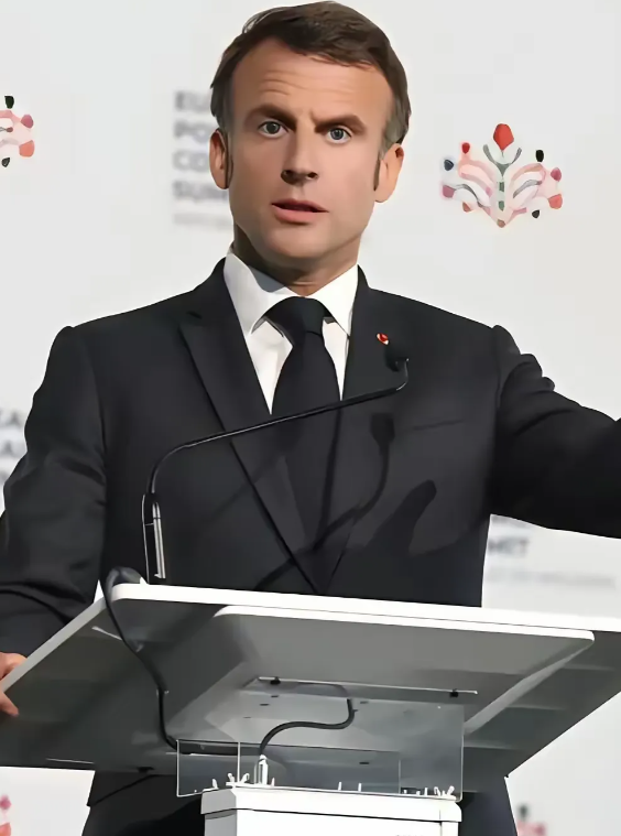 马克龙涉台表态，这几方怒了
​1、西方某些反华势力。
原本指望法国等在台湾问题上