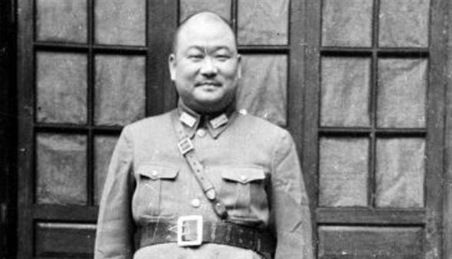 1948年6月，刘峙就任徐州剿总司令，面对非议，参谋总长顾祝同说：“考虑的两个人