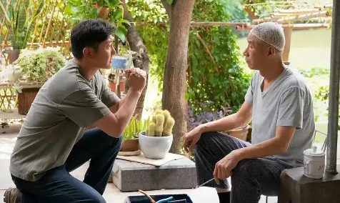 电视剧《驻站》：幕后boss终浮水面，与张西茜来勾结实施有组织有预谋专业盗货，看