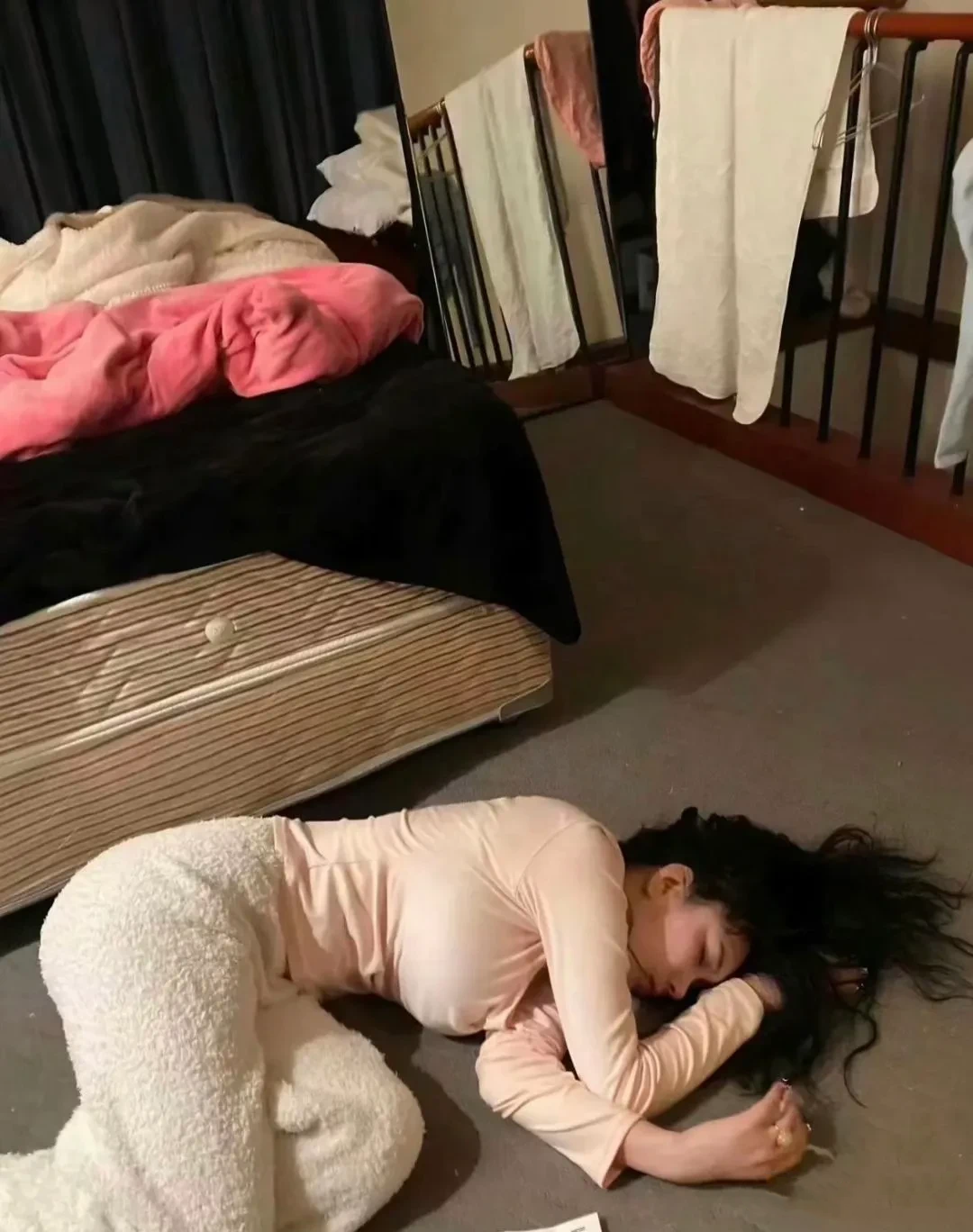 因为一个包跟我耍脾气呢，怎么办？