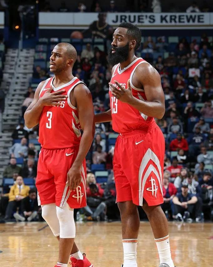 NBA如果讲如果，哈登和保罗早就已经拿到总冠军了！
1.如果保罗腿筋没有拉伤，那