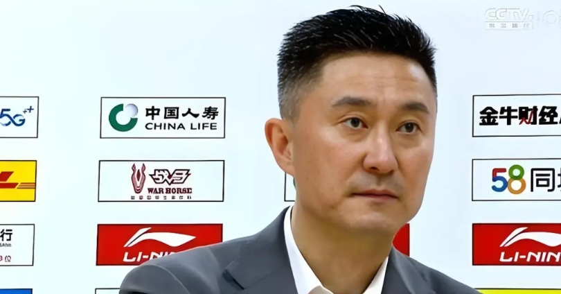 丢人现眼，广东81-115上海，一战彻底看清了这3名球员

1、王哲林，打爆了莫