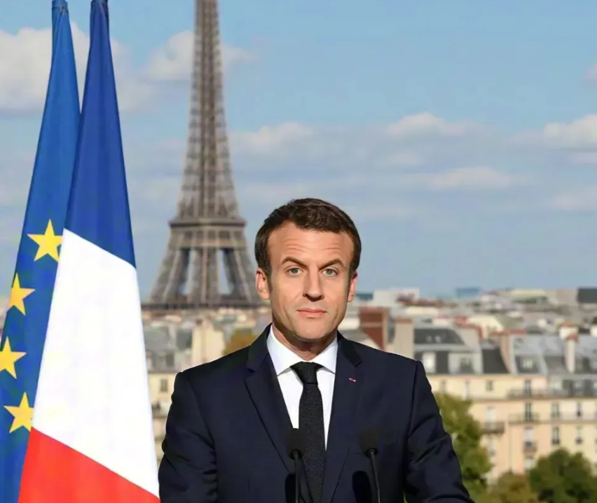 墙倒众人推，过半法国人呼吁马克龙提前卸任，首位总统竞选对手浮现。

1. 马克龙