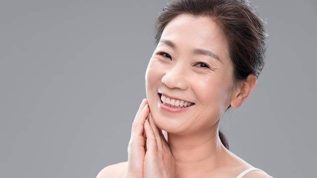 “征服中年女性：金钱之外的三大高招！”