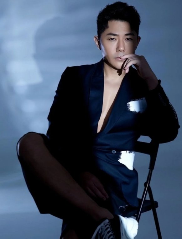 安琥成功之谜：他究竟经历了什么？