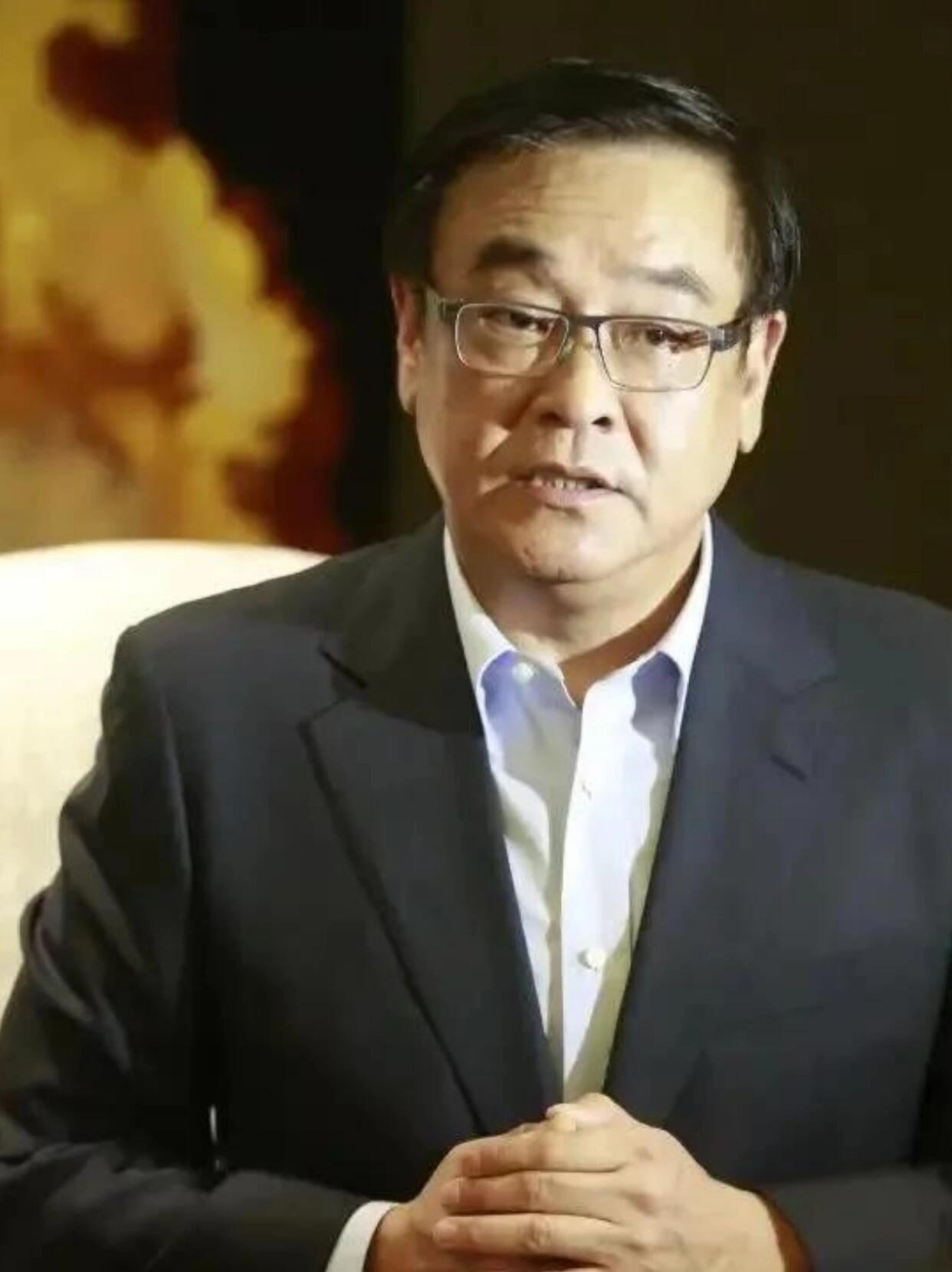 无论何时，都要保持自我