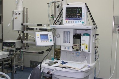 美国抗疫物资采购的 “黑幕”