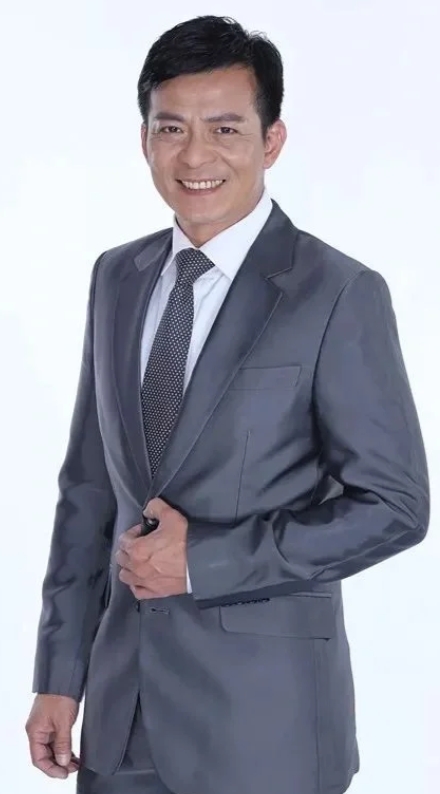 黄日华岳母百岁庆生，爱妻虽逝孝心依旧