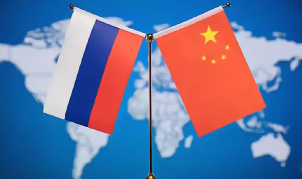 中美俄关系变天？普京愿与特朗普接触，并改了对华称呼，中方表态

1. 