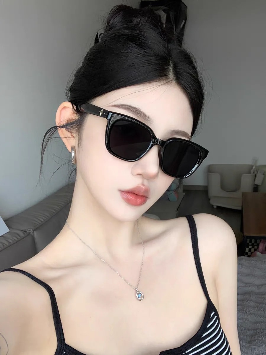今天泰漂亮啦！🤳✨光射在我脸上🕶️