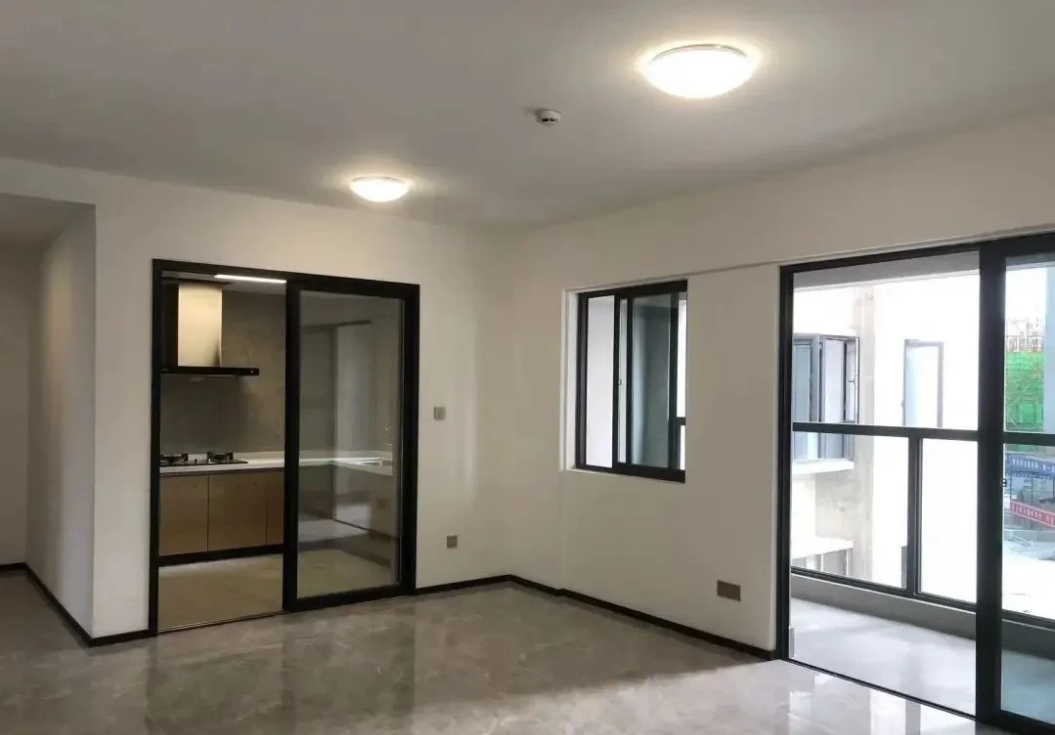 天津，一女子患病，但男友坚持结婚。婚后一年多，女子去世。男子便迫不及待想将女子价