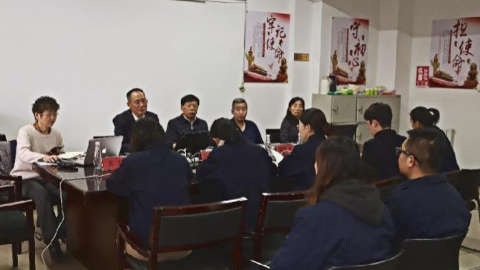 “我陪群众走流程”助推审批服务提质增效