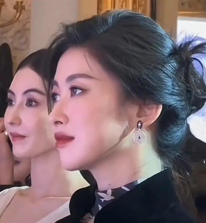 不知为什么？我居然替张柏芝感到难过，这么美的人，骨子里却是不安的、没有信心的！