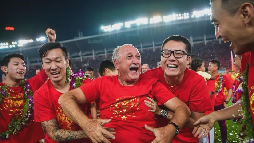 中超甲A史上仅有20位主帅拿过冠军，徐根宝2冠第4，伊万高洪波呢
