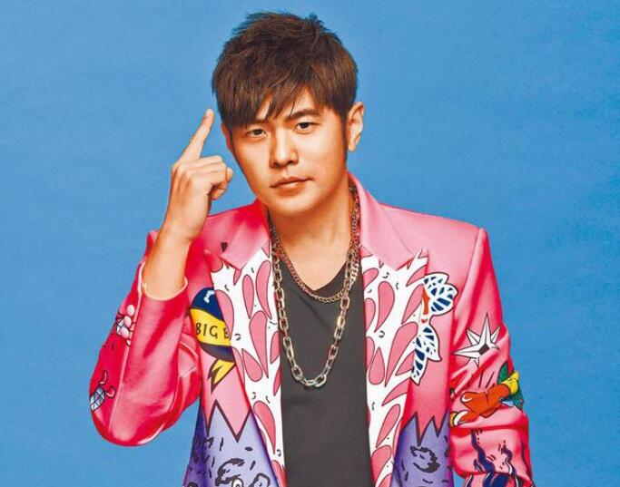 周杰伦：乐坛巨星，音乐创新引领者