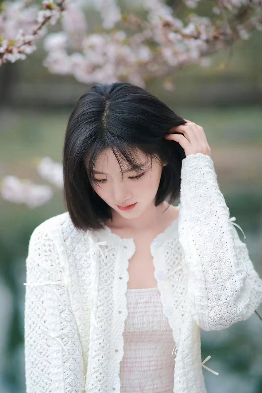 清纯的学妹实在太可爱了哈哈哈哈