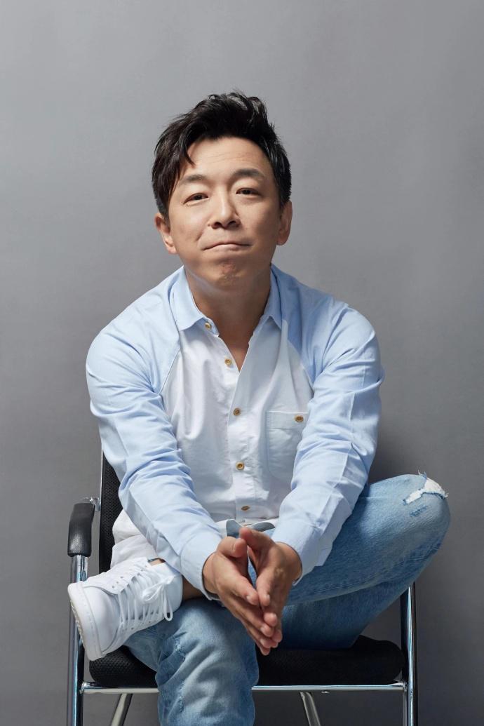 黄渤：幽默与实力并存的传奇