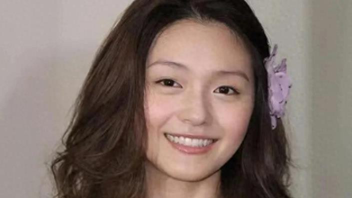 大S徐熙媛的一生——红尘中的一抹倔强，爱恨交织的传奇