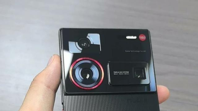 Z70马上就出来了，心疼我才用了不到3个月的努比亚Z60Ultra领先版