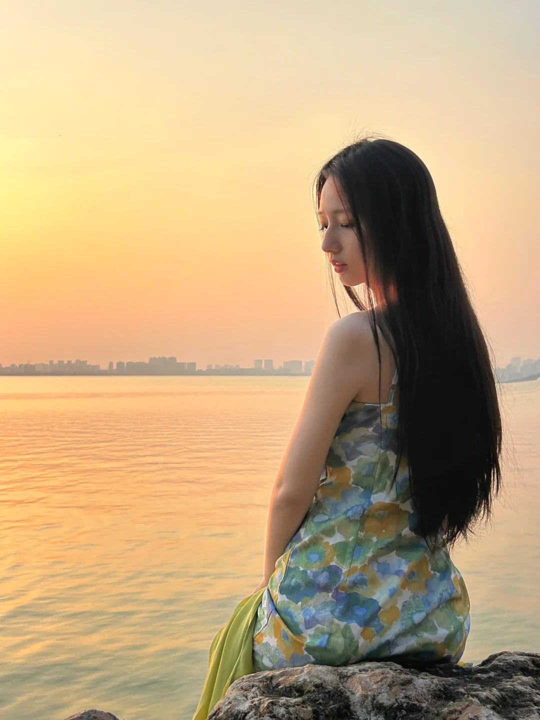 苏州 独墅湖
落日余晖
天气好的时候来河边好舒服