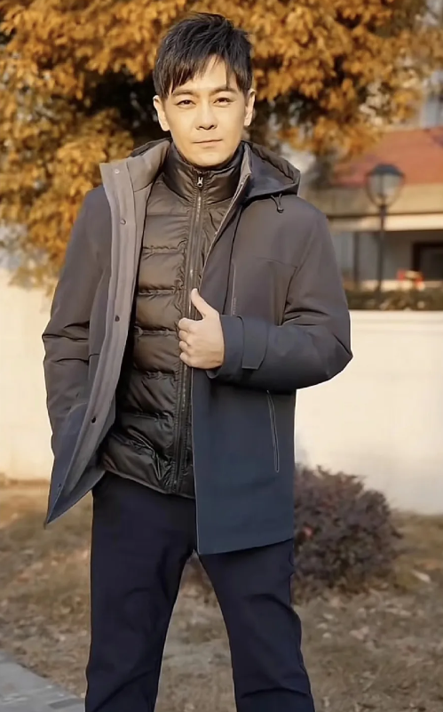 林志颖都老成马保国了，男人一过50就老的快啊...