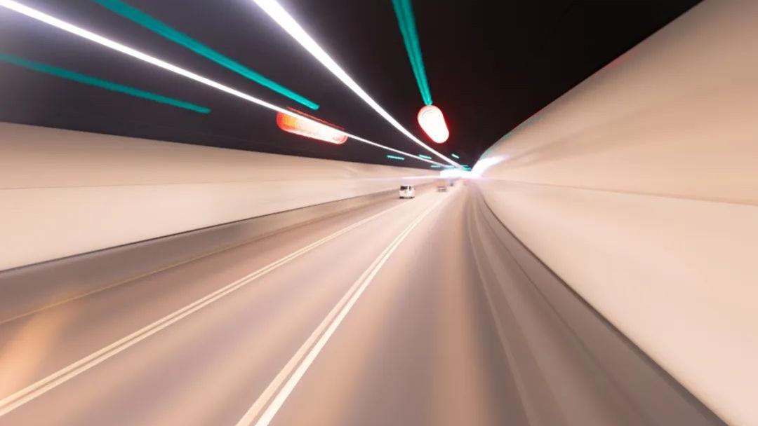 现在我才知道，原来他们都是香港人！