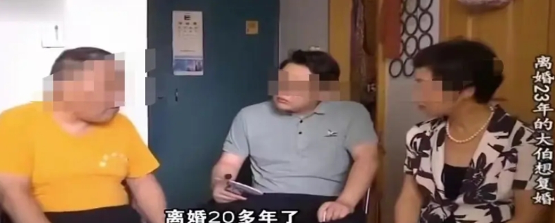 浙江，杭州。72岁瘫痪老人找调解员求助，说他行动不便妻子却不管他，调解员询问老人